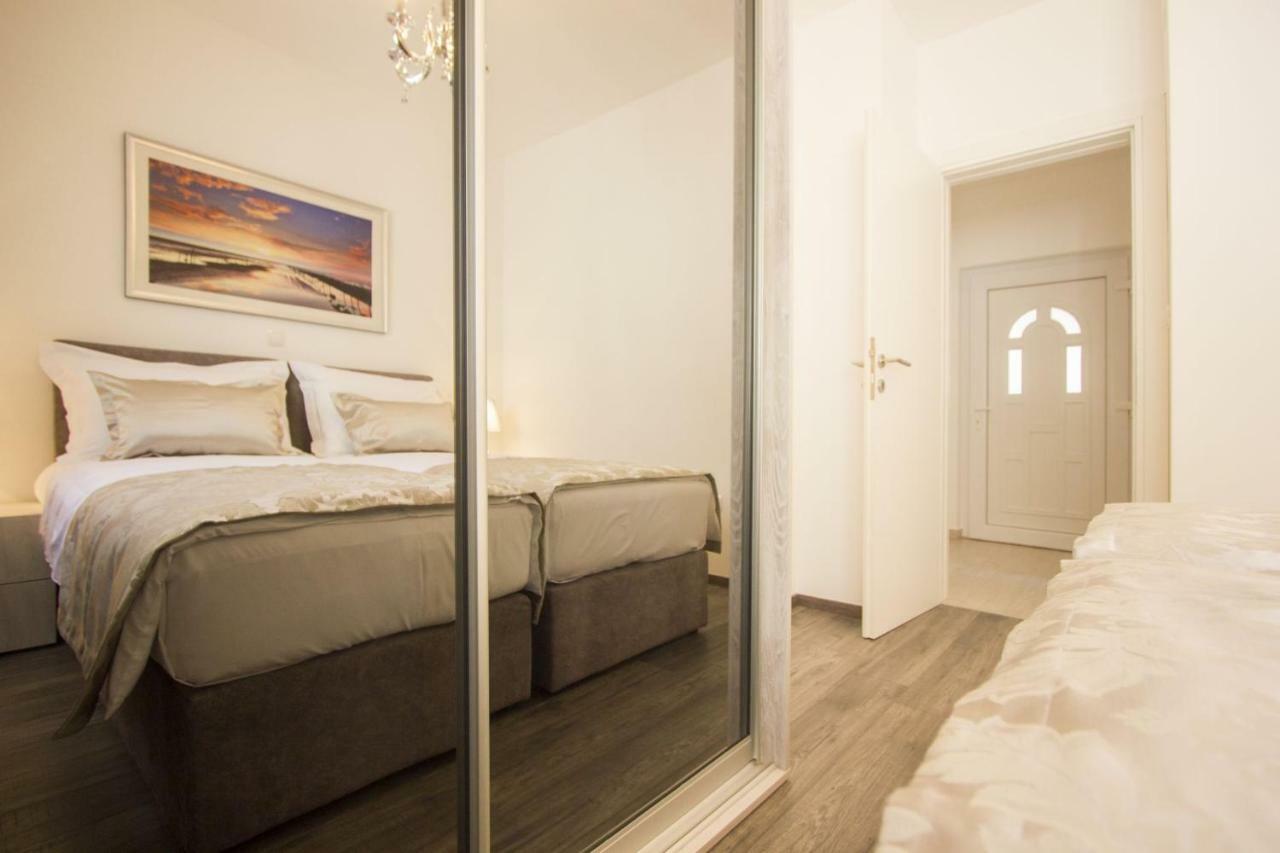 Paradise Lux Apartment Trogir Exterior photo